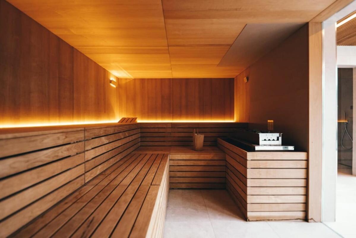 Appartement De Luxe 1 Chambre A Coucher, Centre Commercial, Piscine Et Fitness Luxemburg Exterior foto